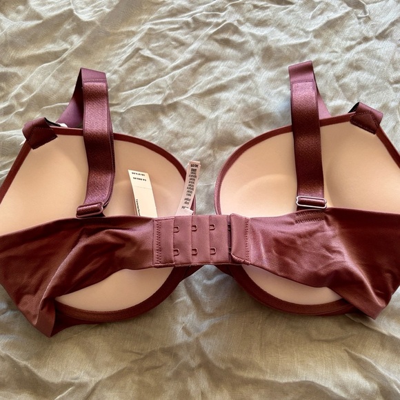 Brand New Victoria’s Secret Bombshell Plunge Push Up Bra Ombre Shine Strap - Picture 12 of 15